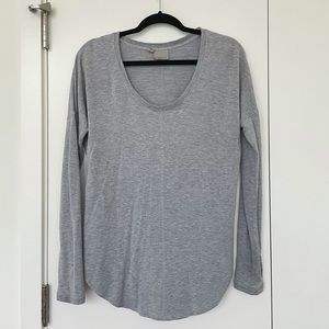 ATHLETA STUDIO SCOOP NECK LONG SLEEVE